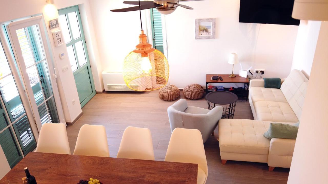 Beach House Ana Sukošan Buitenkant foto